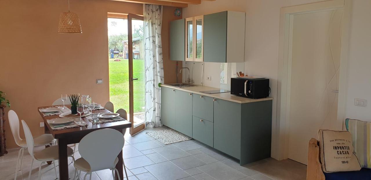 Country Apartment, Near Bardolino And Lazise Calmasino Екстер'єр фото