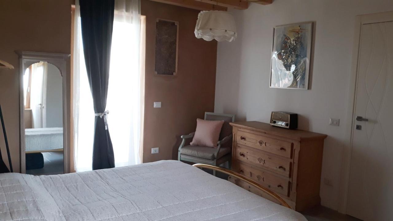 Country Apartment, Near Bardolino And Lazise Calmasino Екстер'єр фото